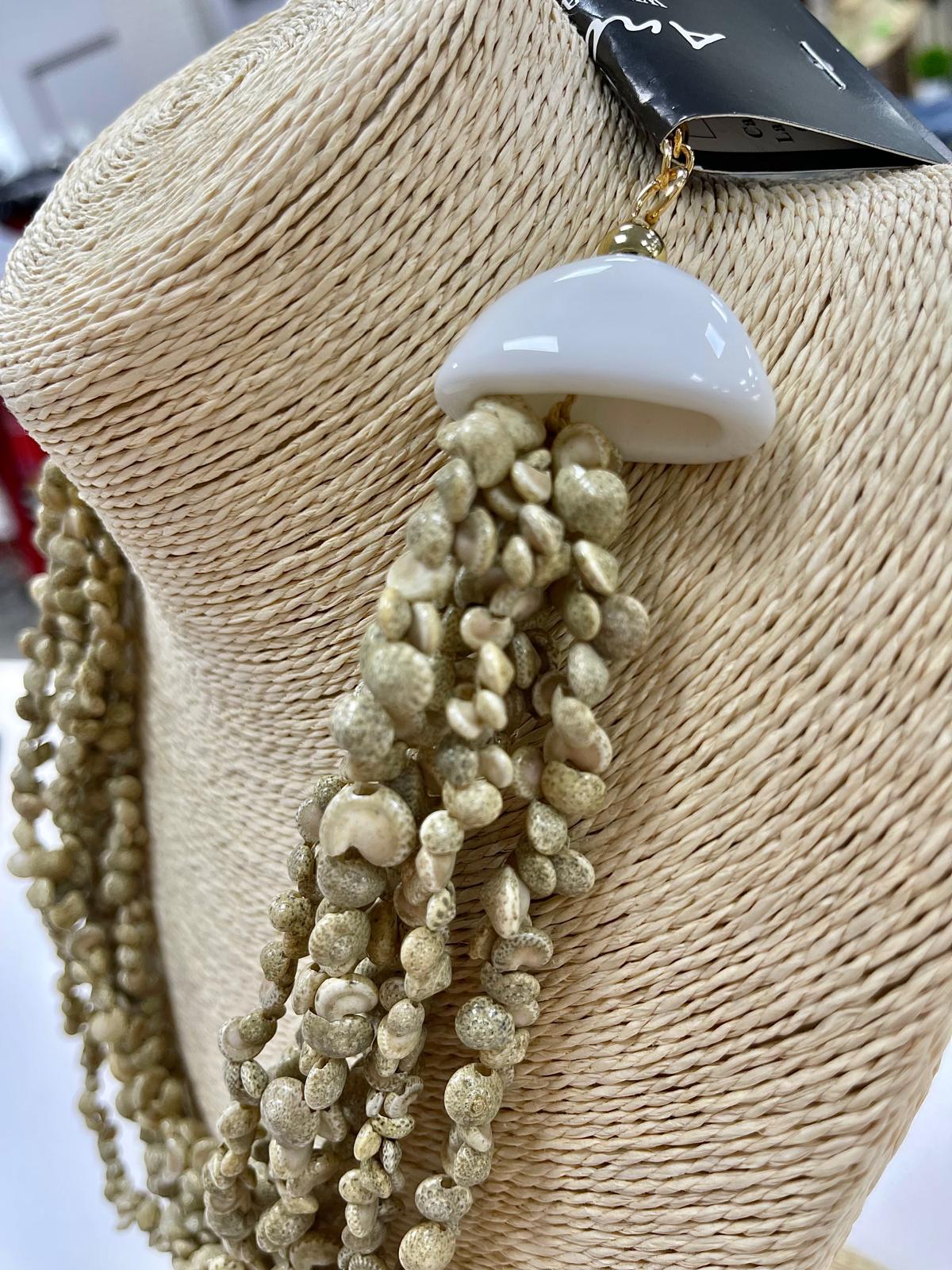 Colgante beige