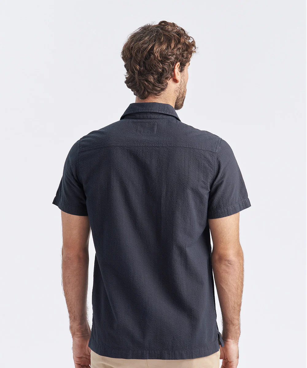 CAMISA MANGA CORTA BOLSILLOS SEER SUCKER SLIM FIT NEGRO PV24
